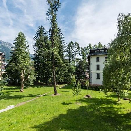 Au Coeur De Chamonix, Un Ecrin De Verdure Exterior foto